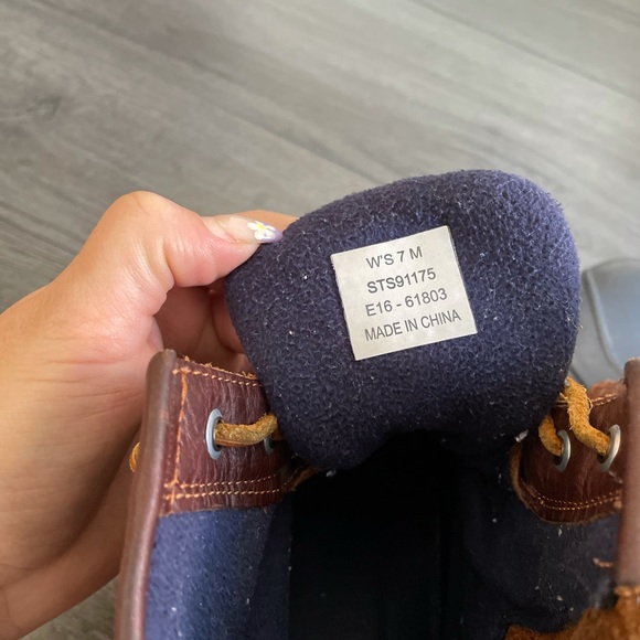 Sperry Women’s Saltwater Duck Boot - Picture 4 of 5